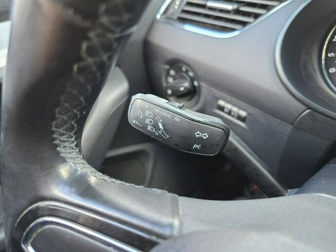 Škoda Octavia 1.6 TDI 105 KM, Klimatyzacja, Grzane Fotele, Isofix, Komputer, Relingi