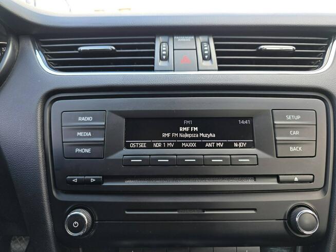 Škoda Octavia 1.6 TDI 105 KM, Klimatyzacja, Grzane Fotele, Isofix, Komputer, Relingi