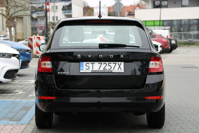 Škoda Fabia 1,0 95 KM - uszkodzona serwisowany w ASO