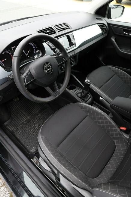 Škoda Fabia 1,0 95 KM - uszkodzona serwisowany w ASO