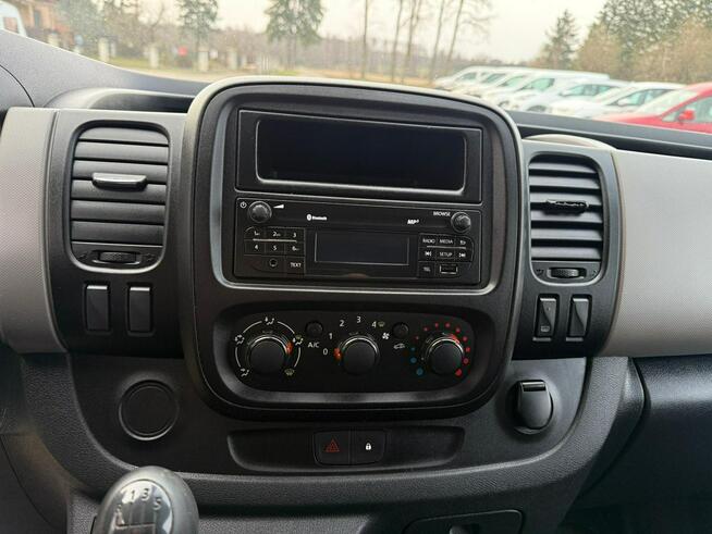 Renault Trafic III 1.6 dCi 90KM podwójne boczne drzwi Webasto
