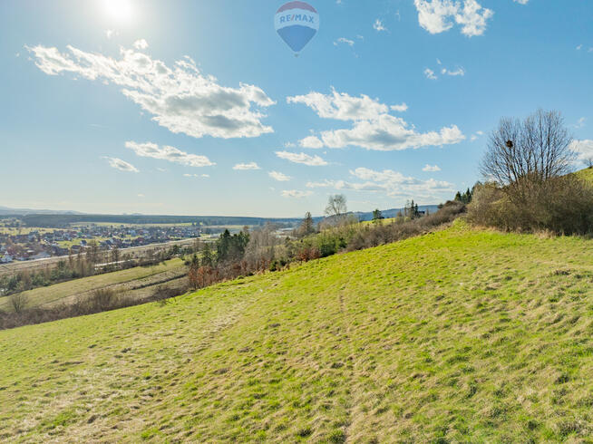 Widokowa działka budowlana – Szlembark 1725 m²