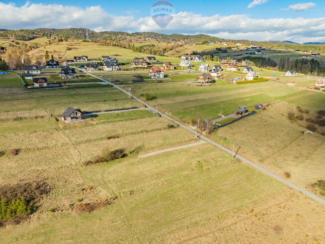 Widokowa działka budowlana – Szlembark 1725 m²