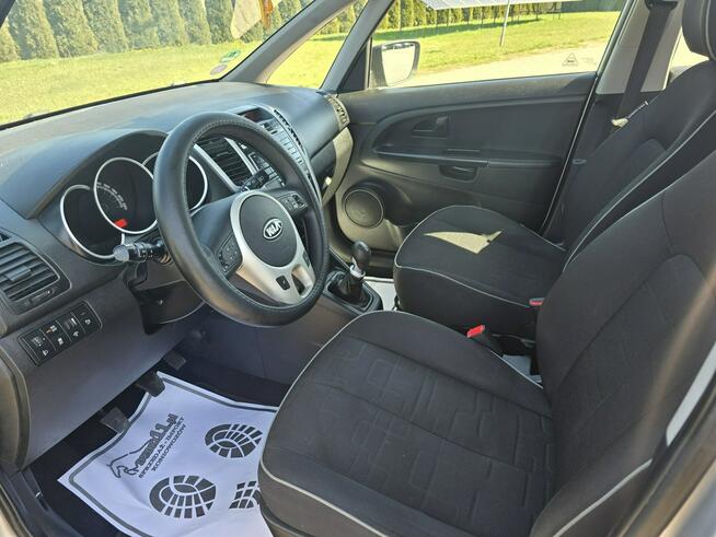 Kia Venga 1,4Benz. Klimatyzacja.Parktronic.EL.szyby.Centralka.Halogeny.OKAZJA