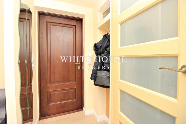 Przytulna kawalerka z garderobą, po remoncie!