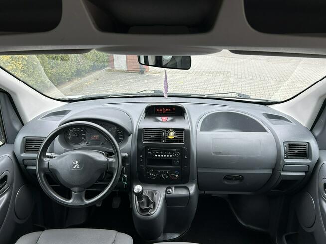 Peugeot Expert 1.6 HDi 6 osobowy, długi