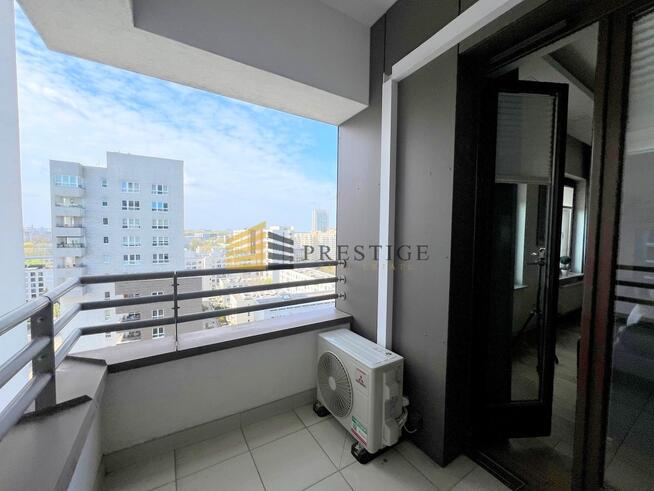 Apartament z pięknym widokiem, metro, 80m2