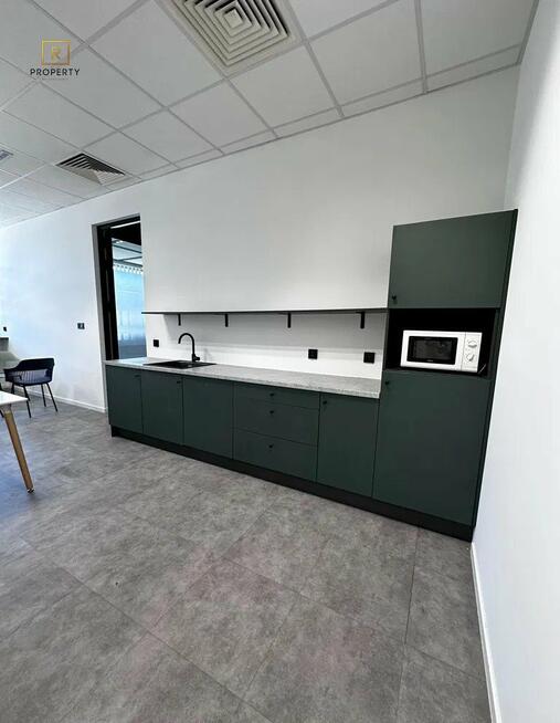 Nowoczesny lokal 215 m² w biurowcu – Bronowice