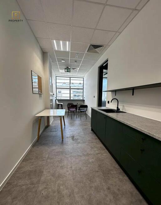 Nowoczesny lokal 215 m² w biurowcu – Bronowice