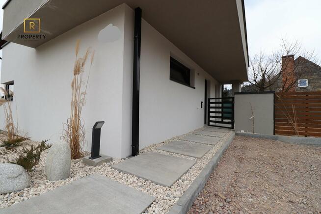 Dom wolnostojący| 4 pokoje| działka 7 ar