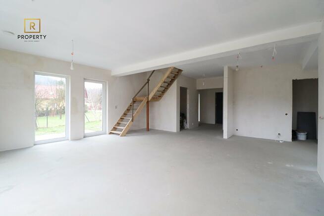 Dom wolnostojący| 4 pokoje| działka 7 ar