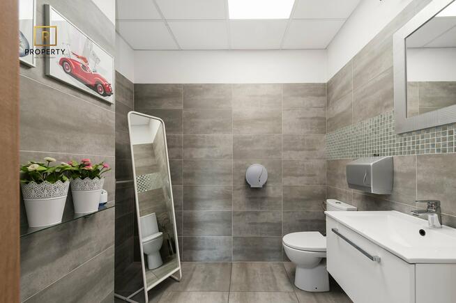 Bronowice małe| Budynek komercyjny | Biuro