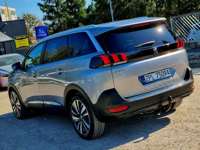 Peugeot 5008 7 osób LED Serwis Navi Kamery 360 Climatronic Zarejestrowany Gwarancja