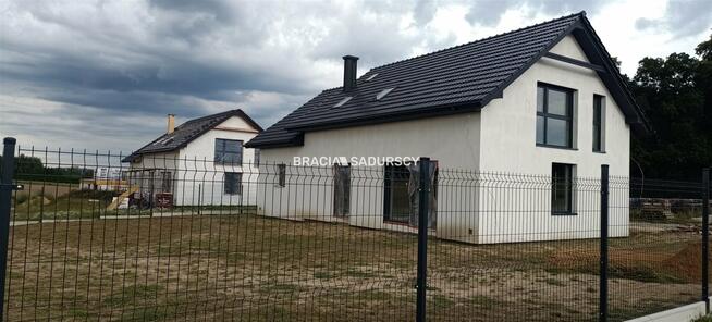 Dom Brzeżnica gm. Brzeźnica Paszkówka, Paszkówka, Leśna