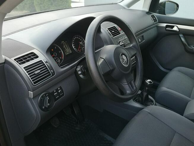 Volkswagen Touran 1.6 TDI 105KM Klimatronic Isofix Alu 16 7 osób Serwis