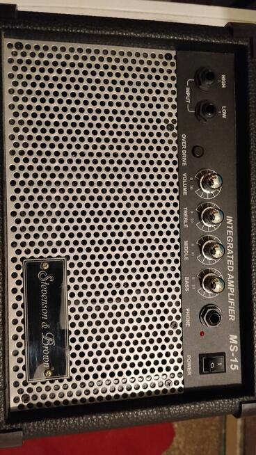 Sprzedam wzmacniacz gitarowy