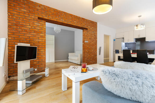 apartament z ogródkiem