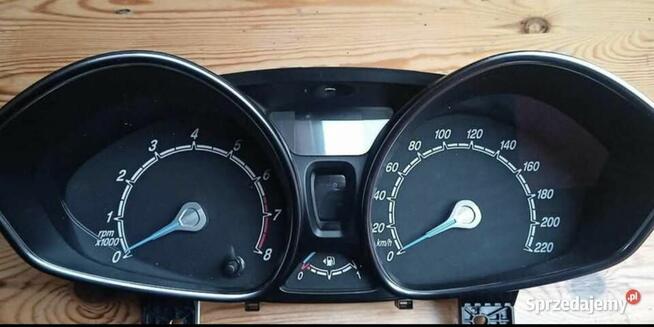 Zegary licznik Ford – Fiesta / Focus / B-Max / C-Max