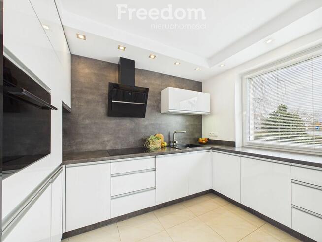 Piękny dom wolnostojący, południowy zachód