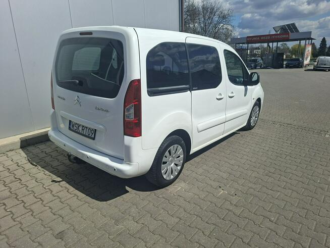 Citroen Berlingo 1.6 diesel bogata wersja ważne opłaty