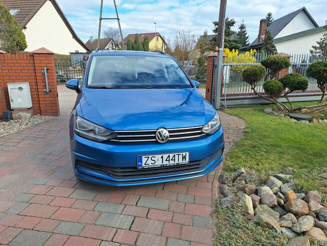 Volkswagen Touran Klimatronik Ksenon Nawigacja Ledy Parktronik Serwisowany Bezwypadkowy