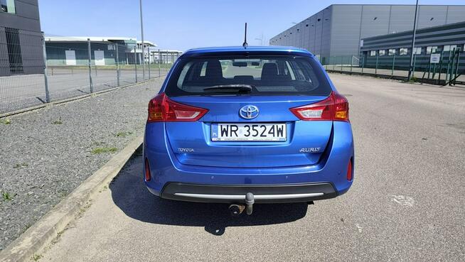 Toyota Auris FILM 1.4 D4D Salon PL 1wł 2014r Klima Czujniki Hak Isofix Serwisy