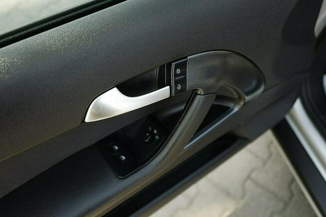 Audi A3 1,6TDI Klima, alu, Xenony, 2009r.