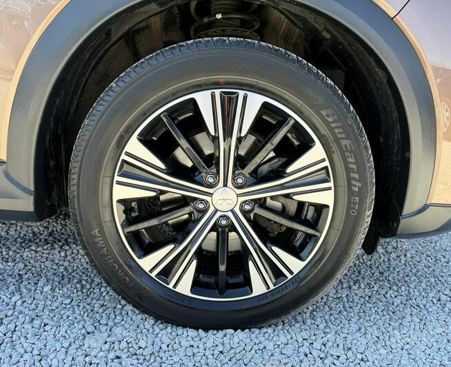 Mitsubishi Eclipse Cross INSTYLE, Kamera 360, HED UP, Podgrzewane fotele kanapa przednia szyba