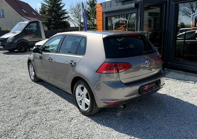Volkswagen Golf Nowy kompletny rozrząd, Czujniki parkowania, Klima automatyczna