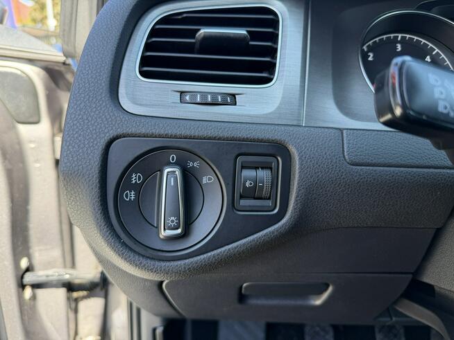 Volkswagen Golf Nowy kompletny rozrząd, Czujniki parkowania, Klima automatyczna