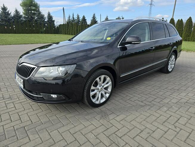 Škoda Superb 1,6tdi Skóry.Navi.Tempomat.Elektr.Klapa.Fotele z pamięcią.OKAZJA
