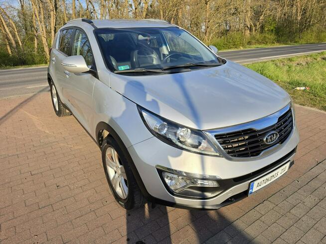 Kia Sportage 2,0 crdi 136 KM z dobrym wyposażeniem zarejestrowany !!!