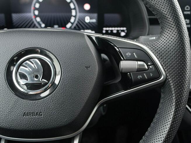 Škoda Scala 1.0 TSI Selection Cz.park LED Podgrz.f Kier szyba Salon PL VAT23%