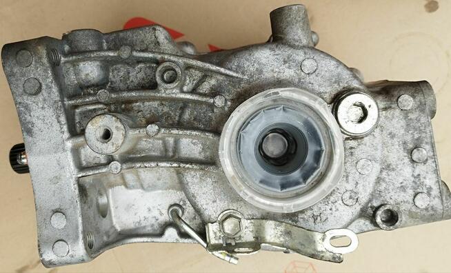 Dyferencjał most tył Lexus NX 300 , Toyota OEM 41110-42060