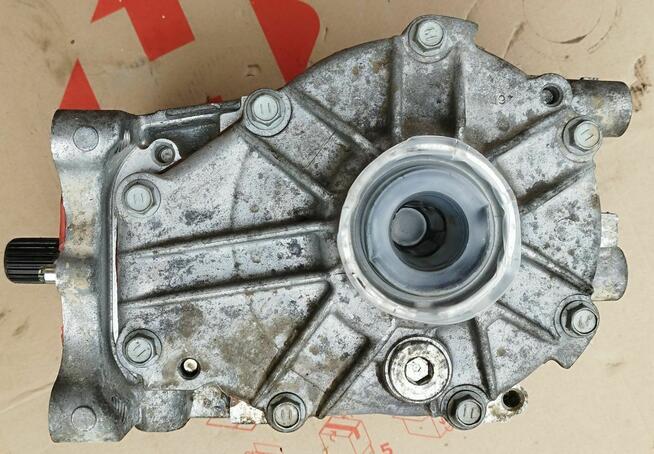 Dyferencjał most tył Lexus NX 300 , Toyota OEM 41110-42060