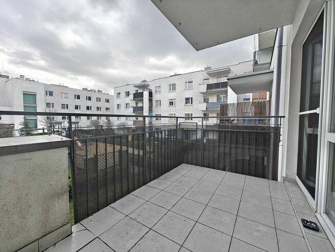 Apartament z garażem