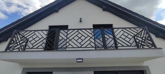 Nowoczesne balustrady, bramy, ogrodzenia malowane i nierdzewn