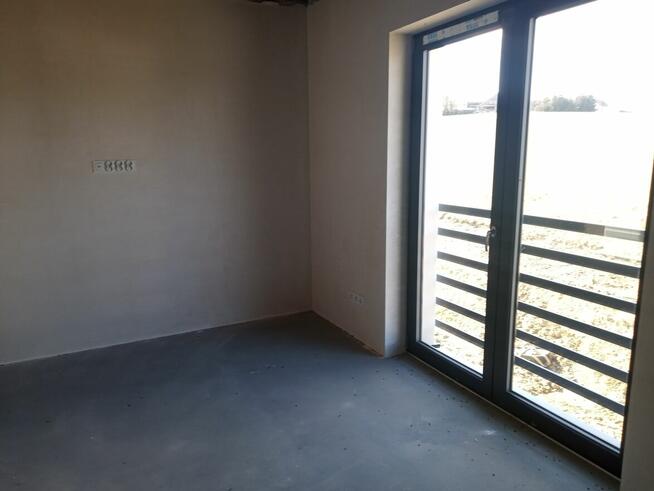 Sprzedam dom z garażem