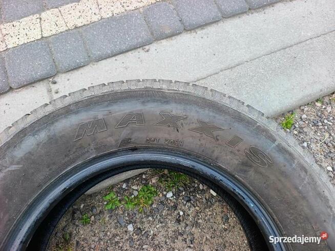 Opony 205/75 R16 C 113/111R 2 sztuki