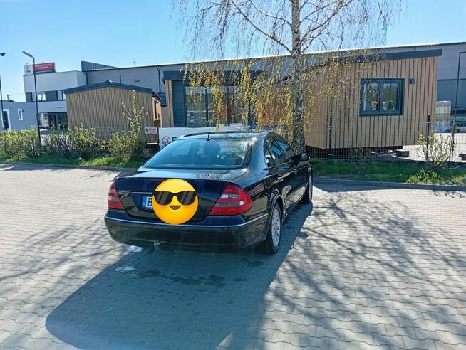Mercedes W 211 E