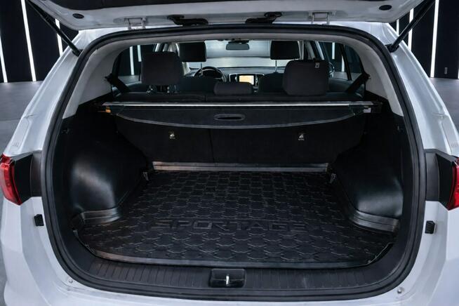 Kia Sportage automat*1.7*FULL WERSJA*nawigacja*KAMERA COFANIA*opłacony