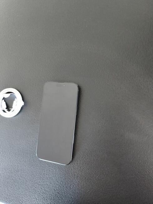 iPhone 16 Pro Max 256GB Czarny Stan Idealny Bateria 98%