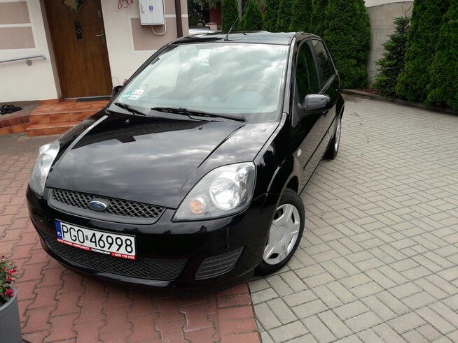Ford Fiesta 1.3 Klima, grzana szyba przód, 2008r