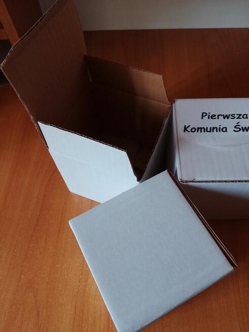 Karton fasonowy jednostronnie biały 11x11x11