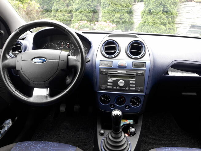 Ford Fiesta 1.3 Klima, grzana szyba przód, 2008r