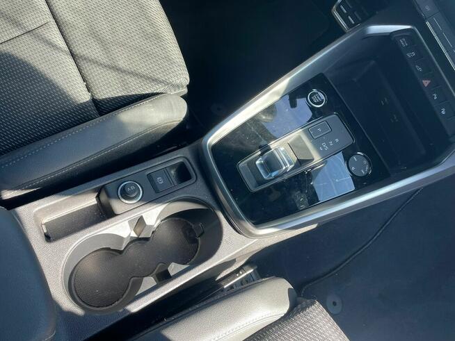 AUDI A3 IV 40 1.4i TFSi e 204 S-Line FW519