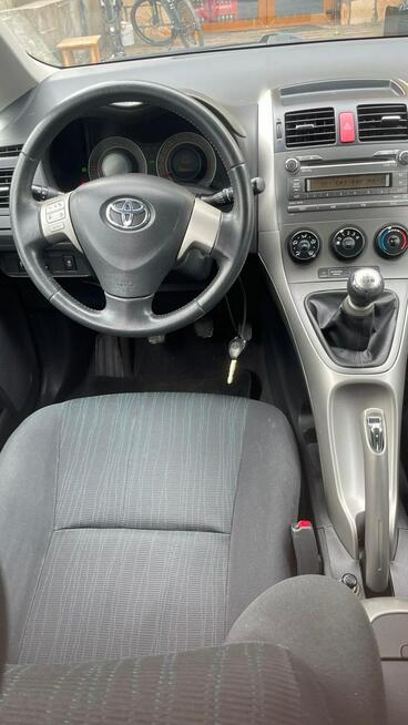 Toyota Auris 1.6 Luna