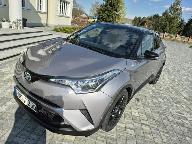 Toyota C-HR 1.8 hybryd Business Edition climatronic kamera grzane fotele