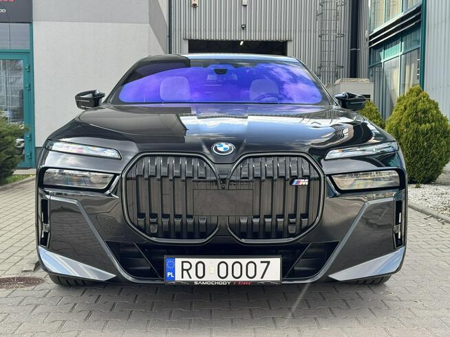 BMW M760 Gwarancja 01.2029. Pełne wyposażenie. PPF. TV. Gran Lusso.