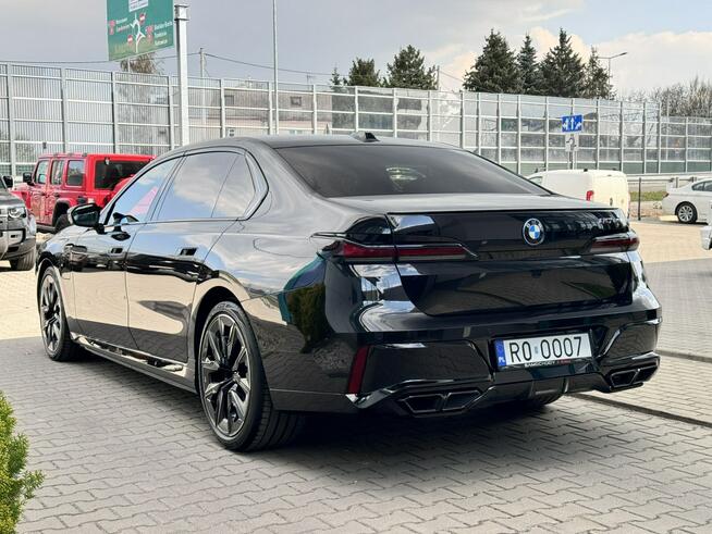 BMW M760 Gwarancja 01.2029. Pełne wyposażenie. PPF. TV. Gran Lusso.